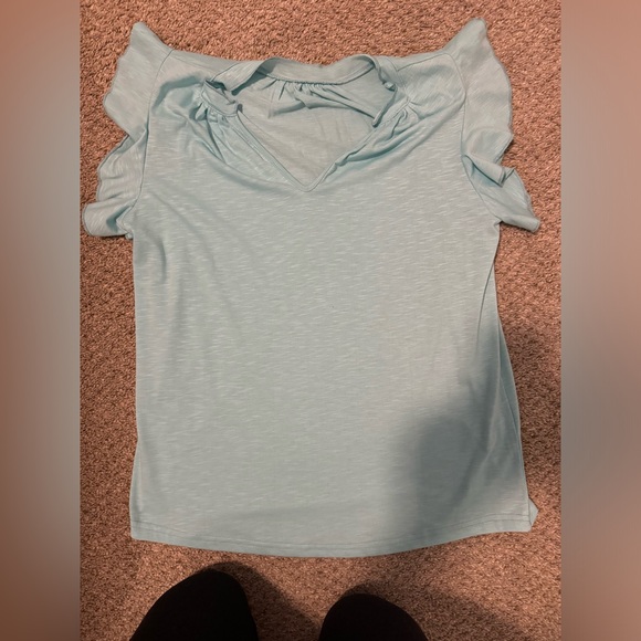 Light blue v-neck t-shirt - Picture 2 of 5